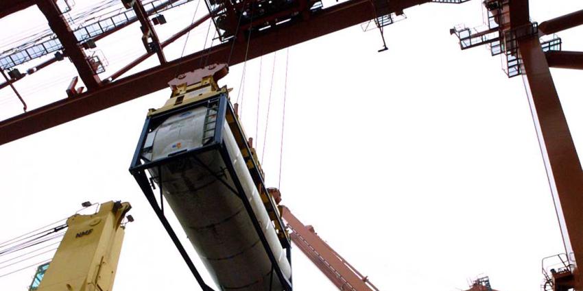 containerhaven-hijskraan-container