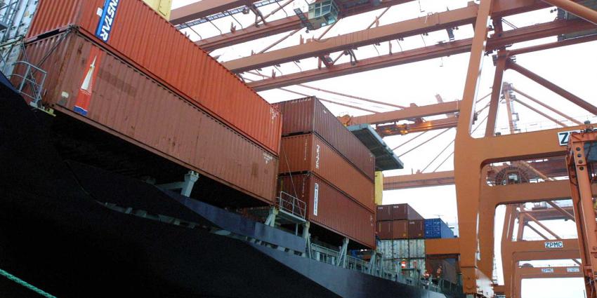containers-schip-vervoer