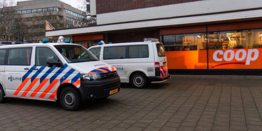 Twee Coöp-supermarkten in Schiedam achter elkaar overvallen