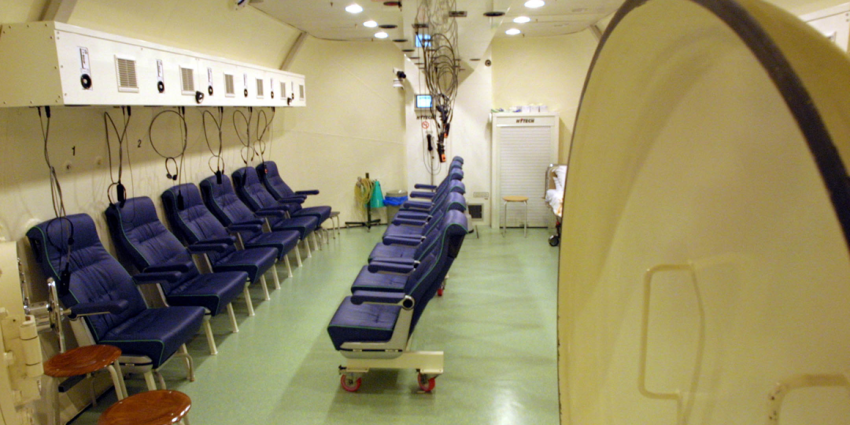 Alcohol, bewerkt vlees en overgewicht is risicofactor voor krijgen maagkanker