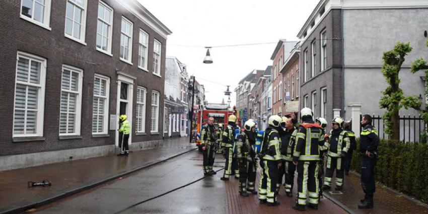Brandweer rukt massaal uit voor rook uit cv-installatie