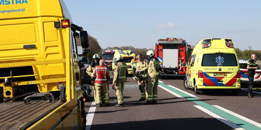 Hulpdiensten ter plaatse