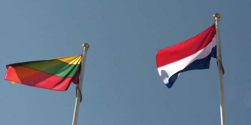 Minister-president Rutte bezoekt Nederlandse militairen in Litouwen