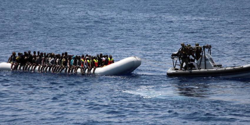 Marine redt voor 4e keer migranten