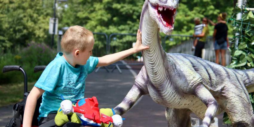 Levensechte bewegende dino's in Jurassic Kingdom in Schiedam