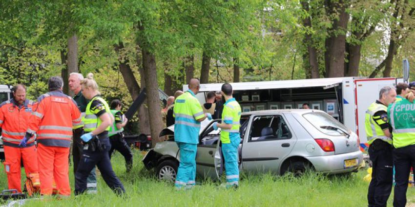 Dode en zwaargewonde bij ernstig ongeval Amsterdam 