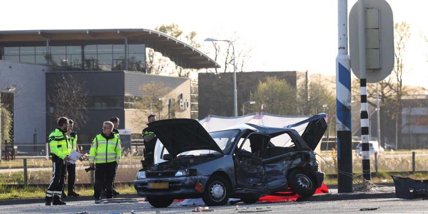 dodelijke-aanrijding-auto-politie-VOA