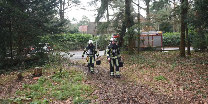 Brandje in leeg staande villa Den Dolder