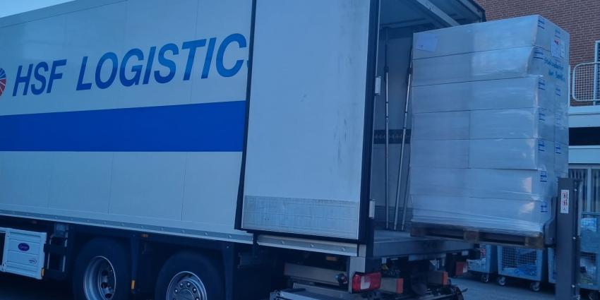 Laden van vrachtwagen