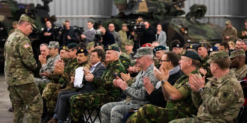 Amerikanen heropenen depot voor militaire voertuigen