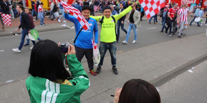 Feest in Eindhoven na overwinning PSV