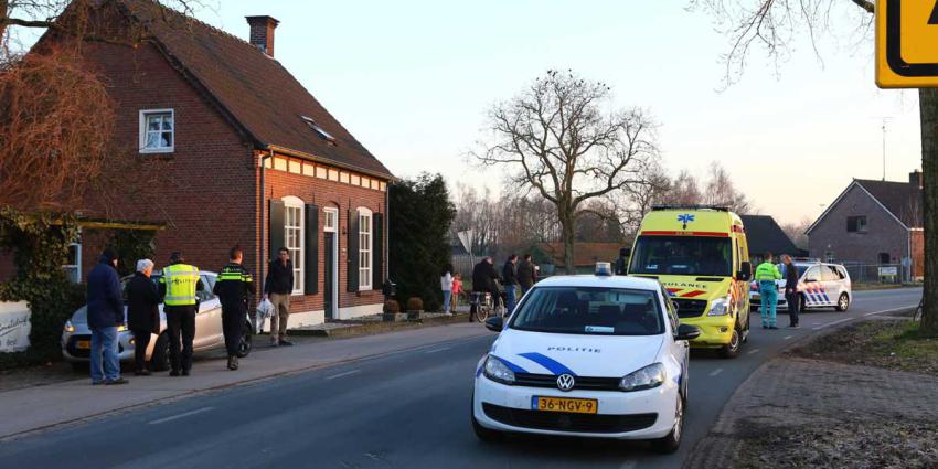 Fietsster gewond na botsing met auto in Best