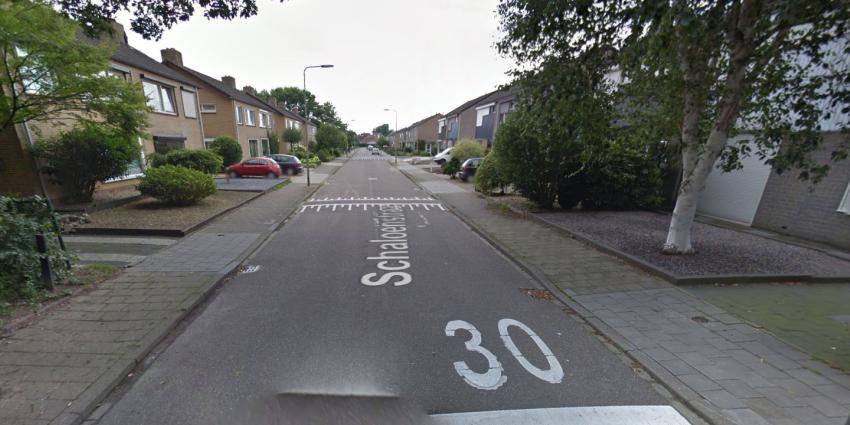 Recherche doorzoekt woning verdachte onderzoek Andy de Heus