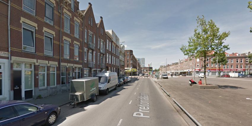 Politie Rotterdam stuit op explosief in auto