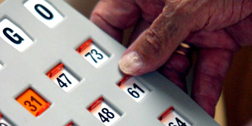 hand-bejaard-oud-bingo