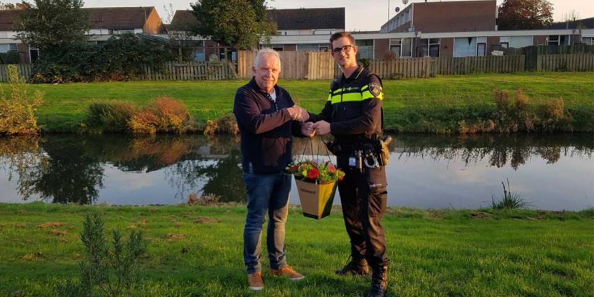 Bloemen voor redden in water gevallen kindje Den Bosch