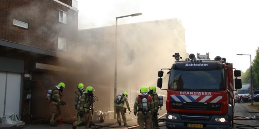 Veel rook bij brand in hennepkwekerij