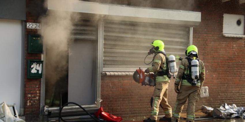 Veel rook bij brand in hennepkwekerij