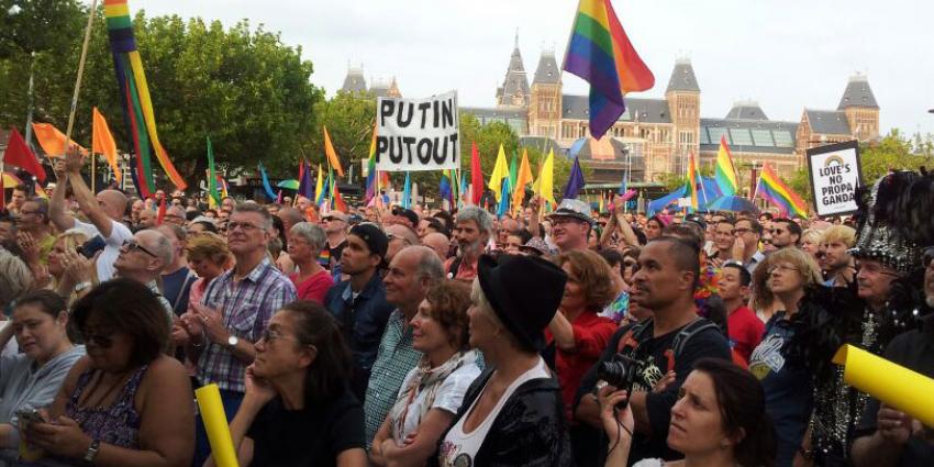 foto van demo onderdrukking homo's in Rusland. | Miranda van der Sloot