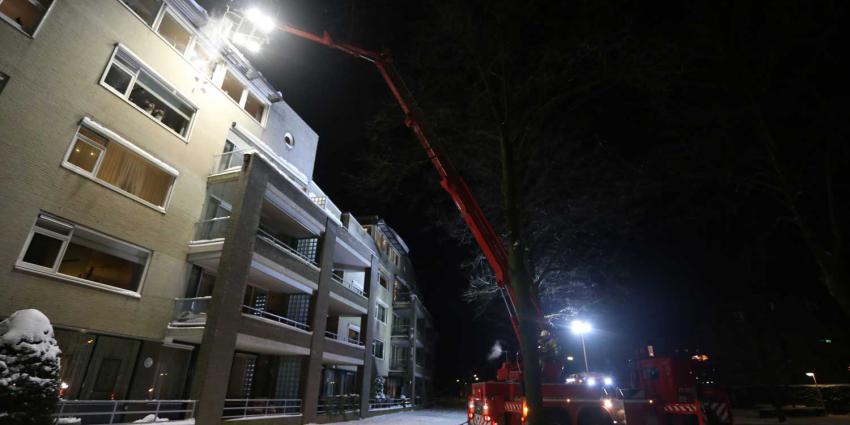 hoogwerker-sneeuw-brandweer