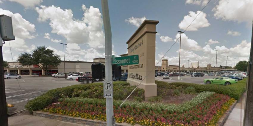 Man in winkelcentrum Houston neergeschoten na neerschieten 6 personen