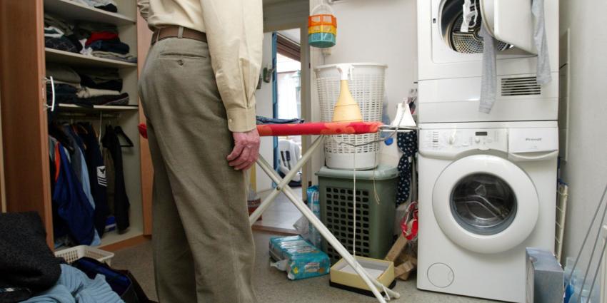 Vrouw doet nog altijd het meeste in huis