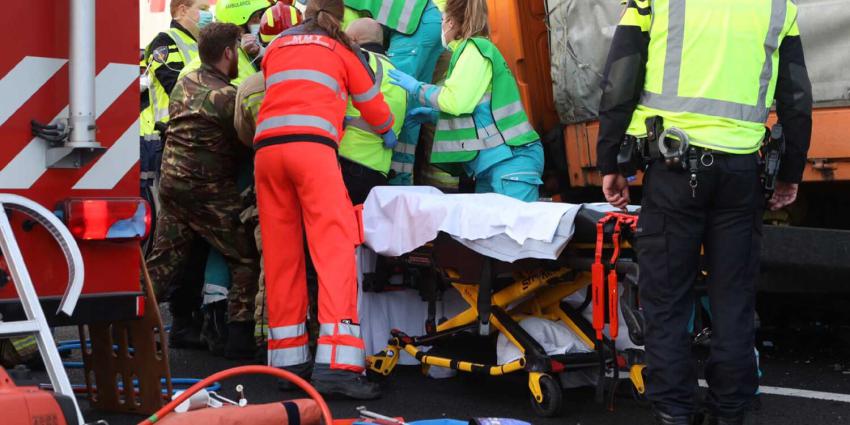 hulpverlening-militair-beknelling-aanrijding