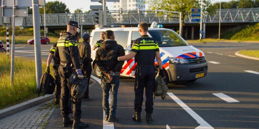 Illegalen in vrachtwagen aangetroffen