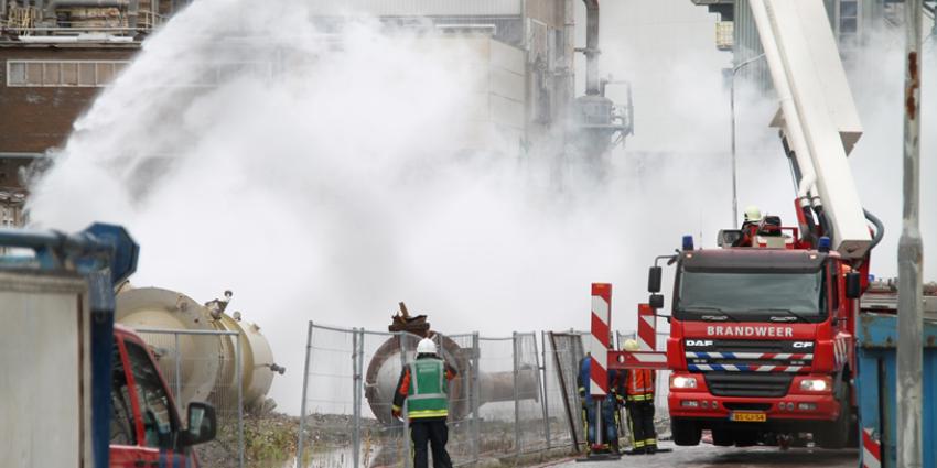 Foto van brand bij sloopwerkzaamheden chemie park | MV Blik op Nieuws