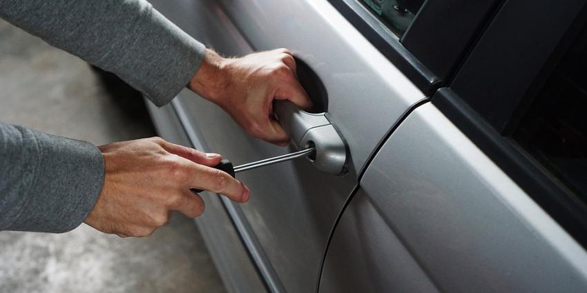 Dagelijks twee autovandalisme incidenten in Zeeland