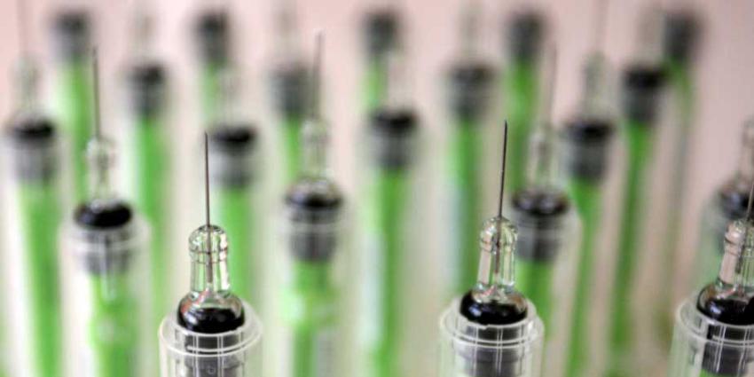 Eerste vaccinatie op 8 januari 2021