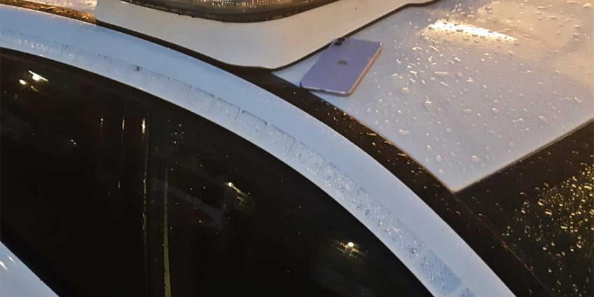 iphone-dak-politieauto