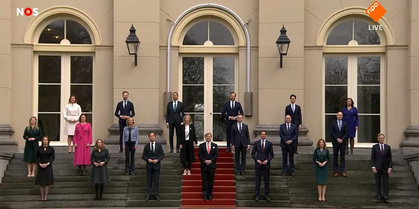 kabinet-rutte-iv-koning-bordesfoto-Noordeinde