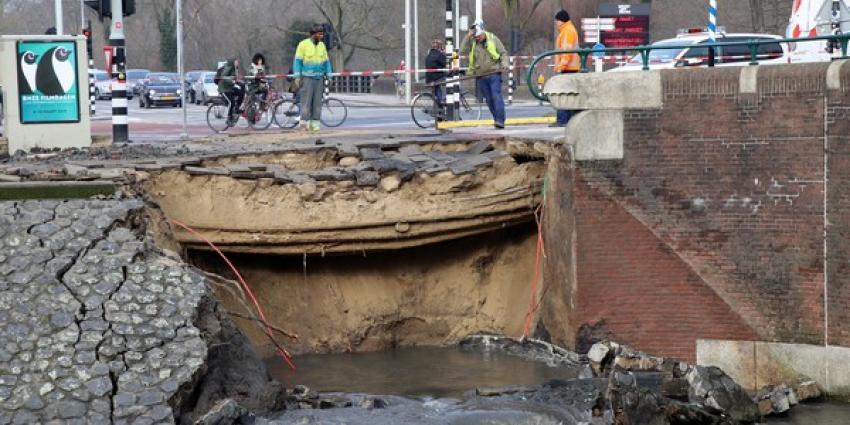 Deel van Amsterdamse kademuur ingestort 