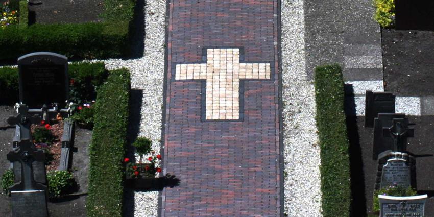 OM eist celstraf en TBS voor doodsteken man op kerkhof