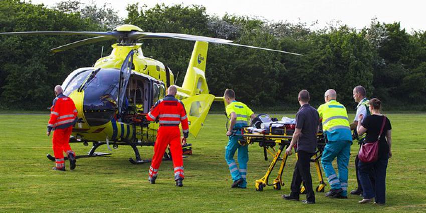 Kind met traumahelikopter naar ziekenhuis na val uit klimrek in Best