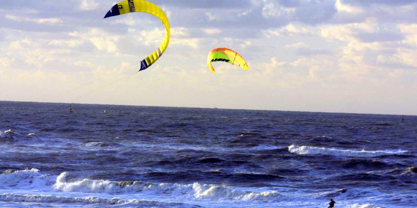 kite-surf-zee-golf