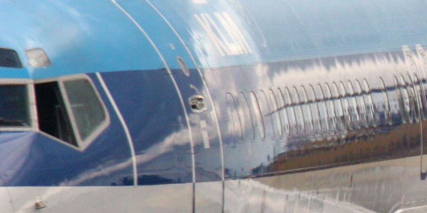 Man probeert tijdens KLM-vlucht cabinedeur te openen