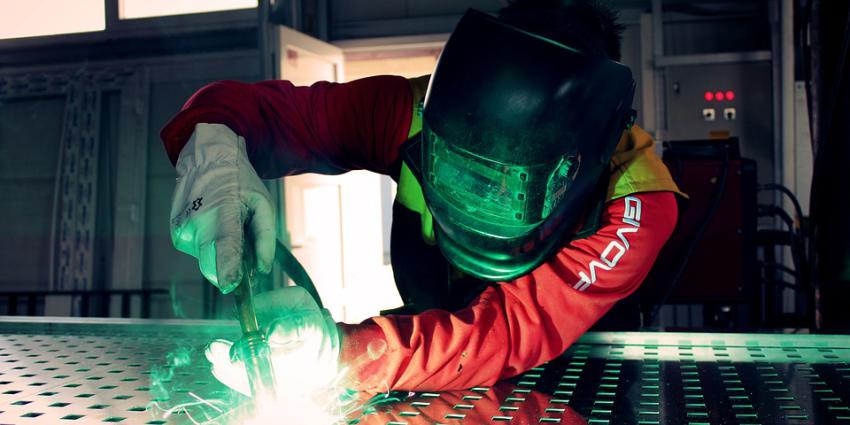 Oplopend personeelstekort in vergrijzende industrie