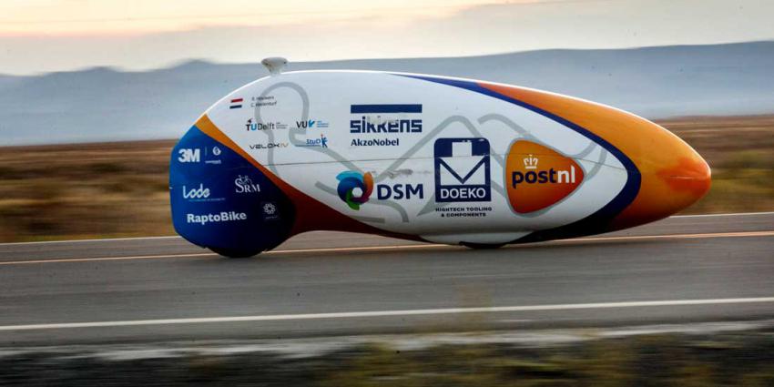 Snelweg dicht vanwege test met nieuwste ligfiets