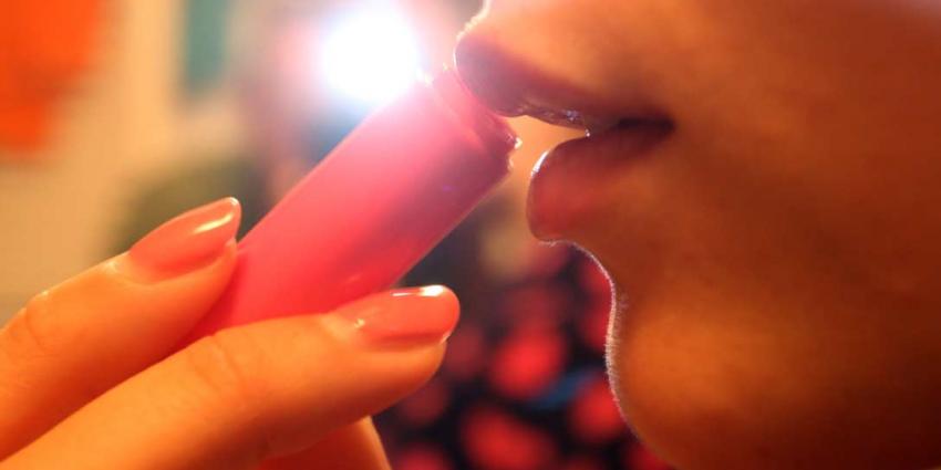 Belgische consumentenbond waarschuwt voor schadelijke stoffen in lippenbalsems 
