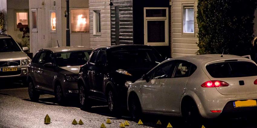 Politie pakt twee tieners op voor dubbele liquidatie Rhijnauwensingel