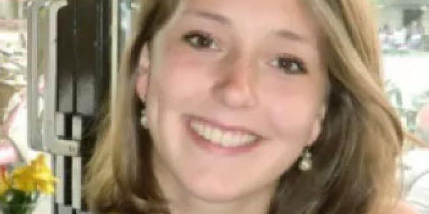 Honderden mensen bij uitvaart Lisanne Froon in Amersfoort