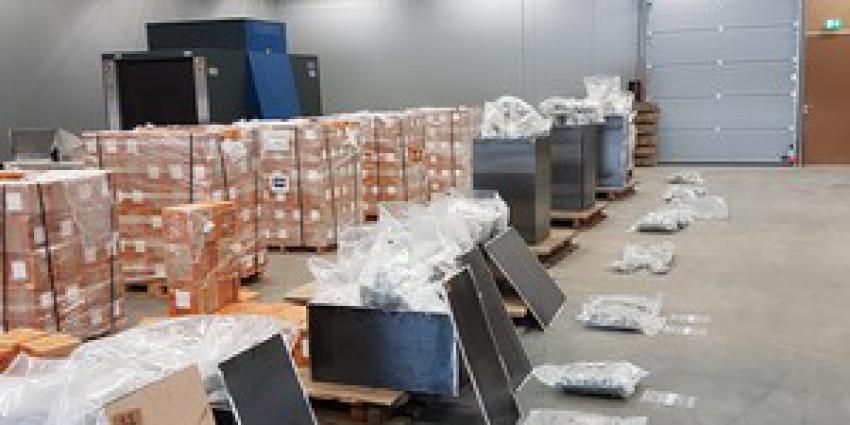 Douane vindt marihuana bestemd voor Engeland