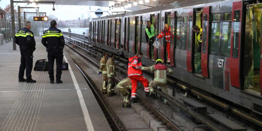 Geen metroverkeer na ongeval Schiedam