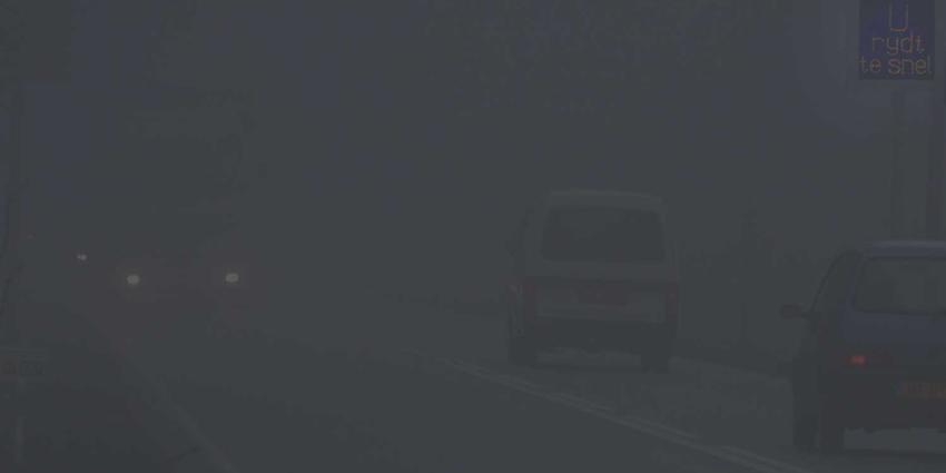 mist-auto-donker