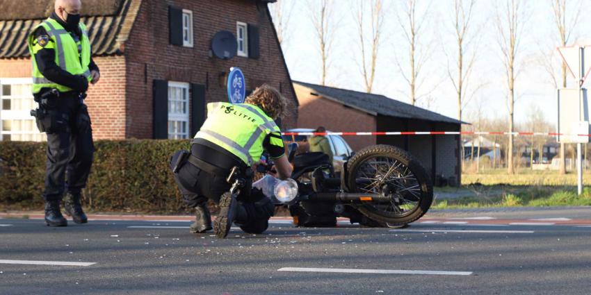 motor-aanrijding-gewond-politie