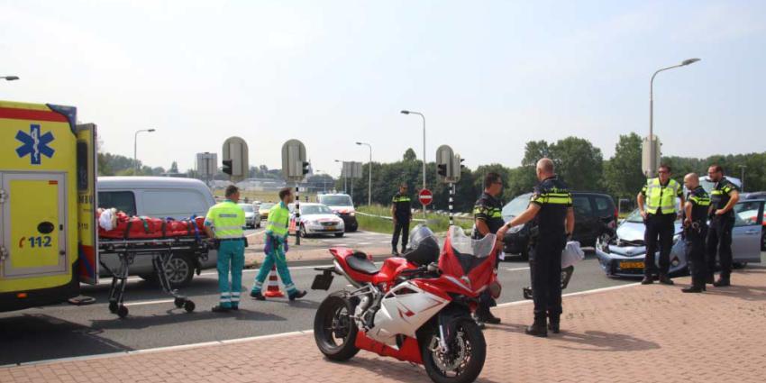 Motorrijder gewond bij aanrijding