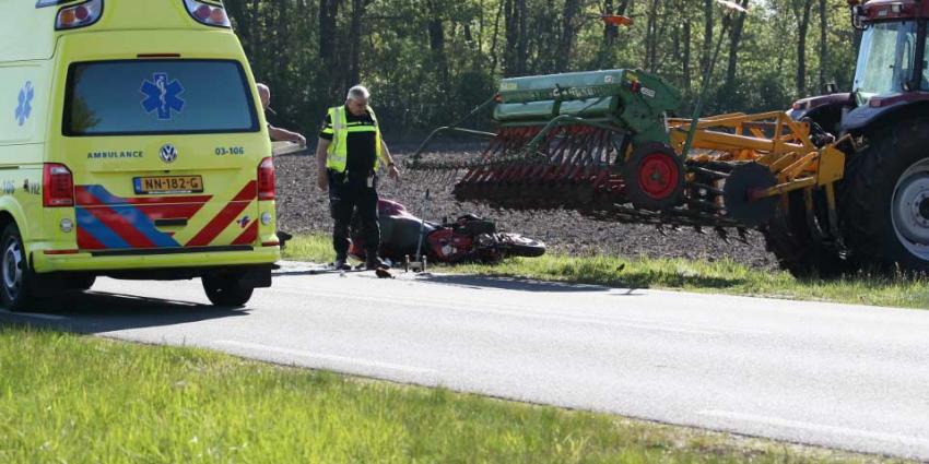 Motorrijder omgekomen bij ongeval met tractor