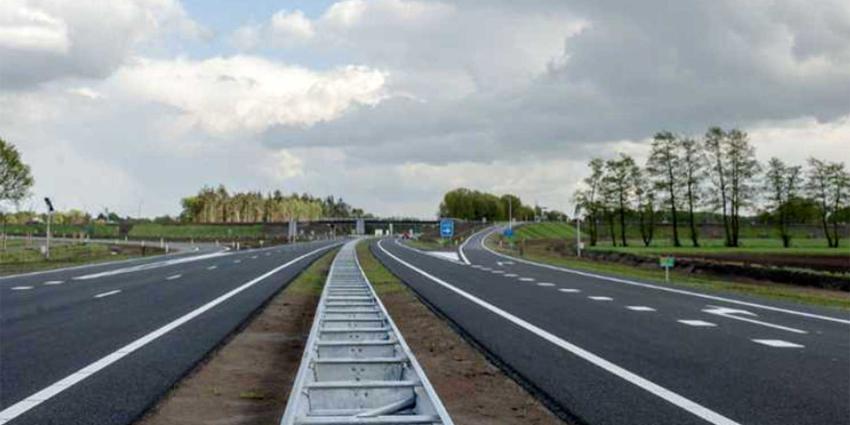 Nieuwe autoweg N18 tussen Groenlo-Enschede geopend